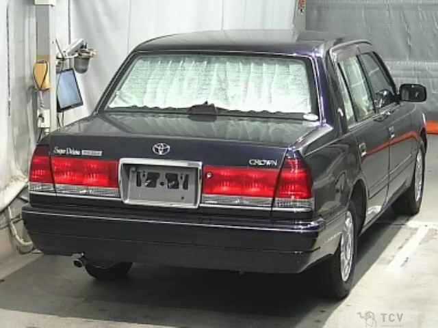 2004 Toyota Crown