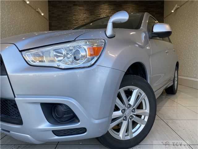 2011 Mitsubishi RVR
