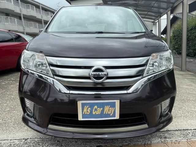 2011 Nissan Serena