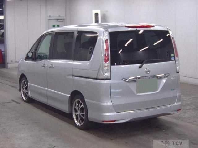 2011 Nissan Serena