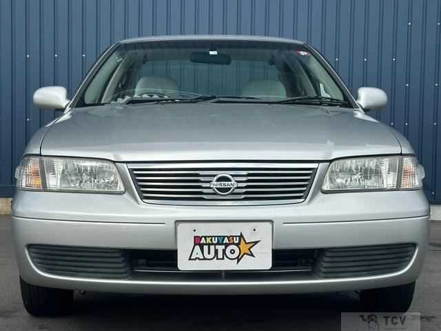 2004 Nissan Sunny