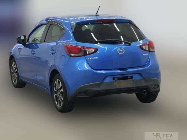 2014 Mazda Demio