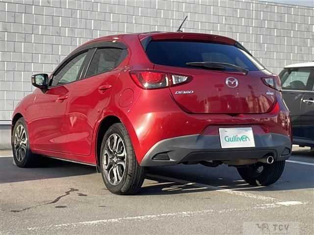 2014 Mazda Demio