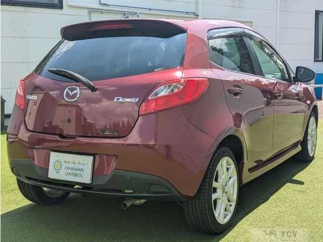 2013 Mazda Demio