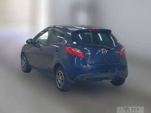 2013 Mazda Demio