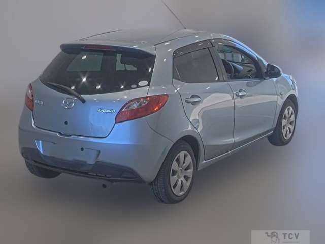 2013 Mazda Demio