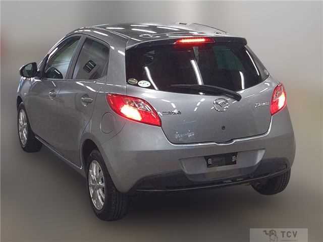 2013 Mazda Demio