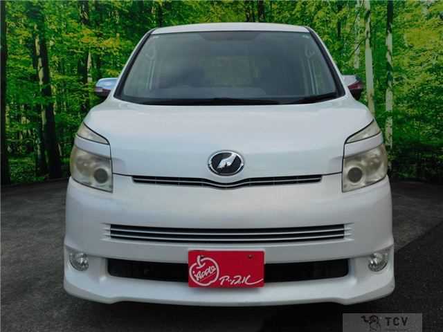 2009 Toyota Voxy