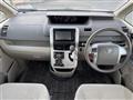 2011 Toyota Noah