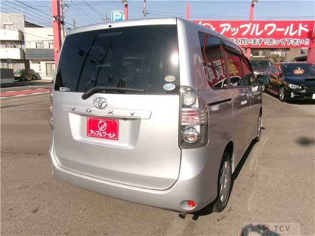 2009 Toyota Voxy