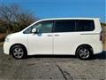 2009 Toyota Noah