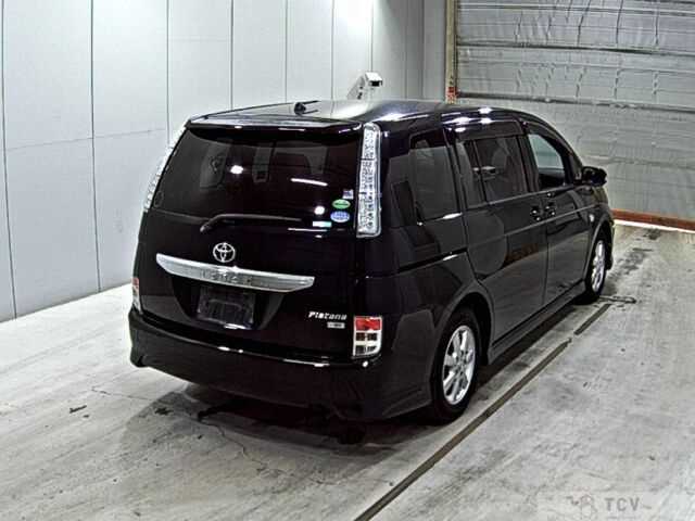 2012 Toyota Isis