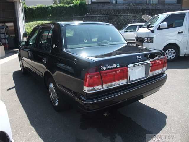 2014 Toyota Crown
