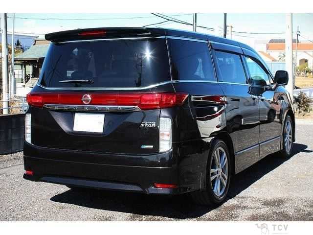 2011 Nissan Elgrand