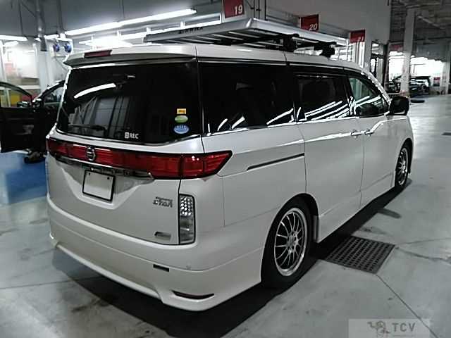 2011 Nissan Elgrand