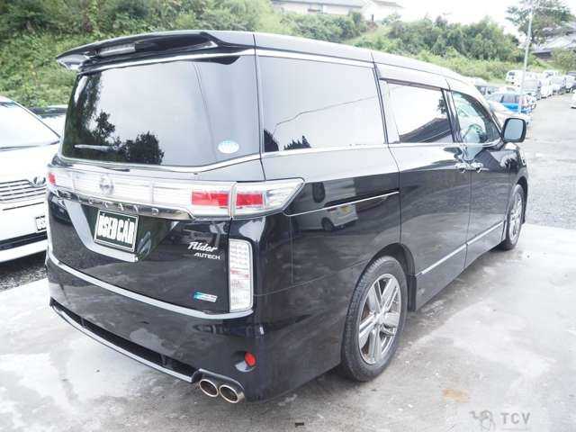 2010 Nissan Elgrand