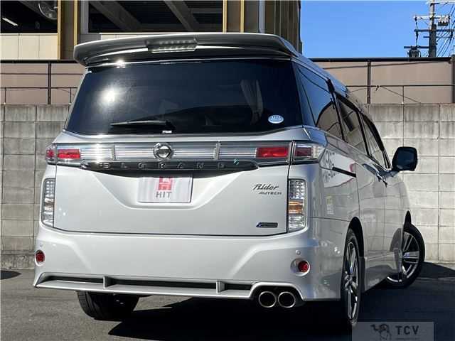 2010 Nissan Elgrand