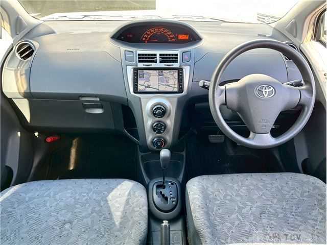 2009 Toyota Vitz