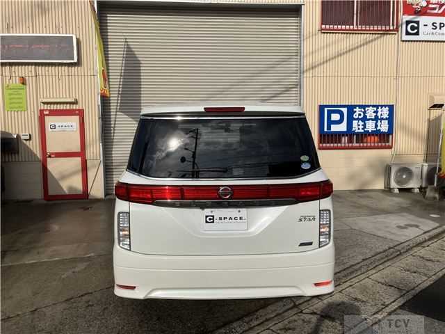 2011 Nissan Elgrand