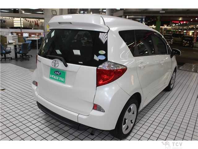 2011 Toyota Ractis