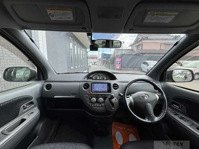 2013 Toyota Sienta