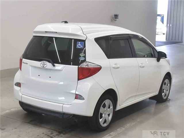 2012 Toyota Ractis