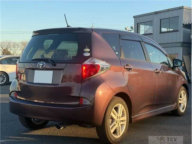 2011 Toyota Ractis