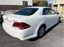2008 Toyota Crown