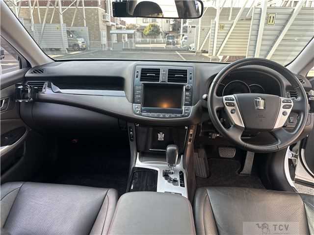 2010 Toyota Crown Athlete Series