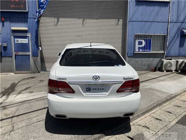 2008 Toyota Crown