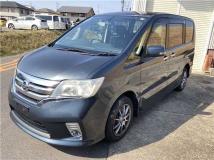 2012 Nissan Serena