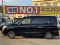 2012 Nissan Serena
