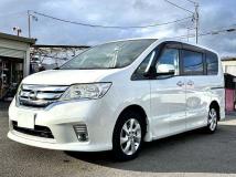 2011 Nissan Serena