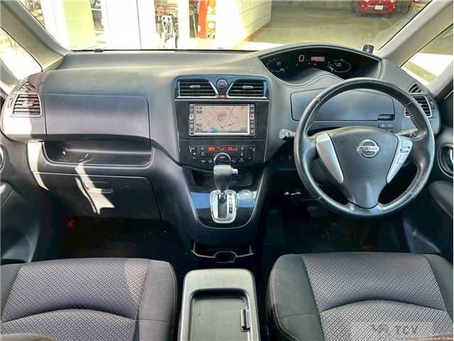 2011 Nissan Serena