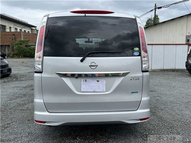 2012 Nissan Serena