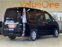 2011 Nissan Serena