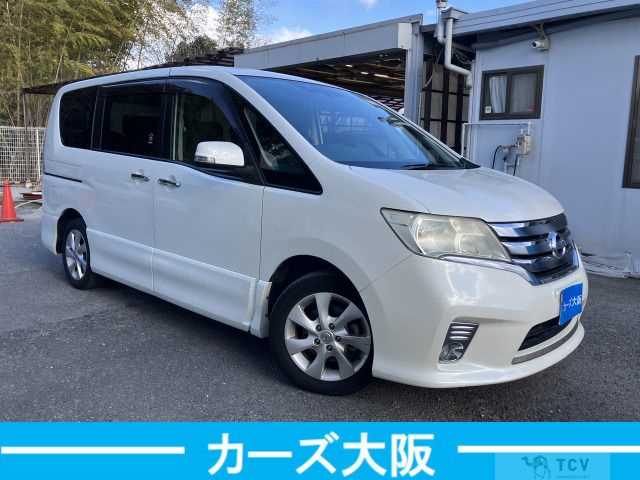 2011 Nissan Serena