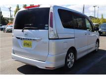 2011 Nissan Serena