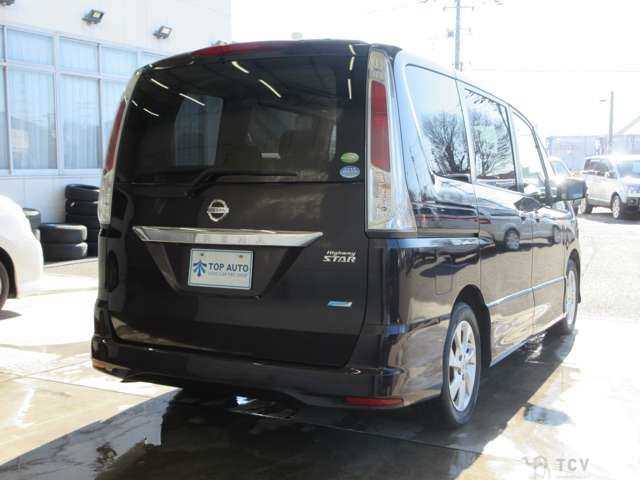 2011 Nissan Serena