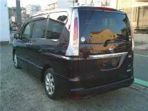 2011 Nissan Serena