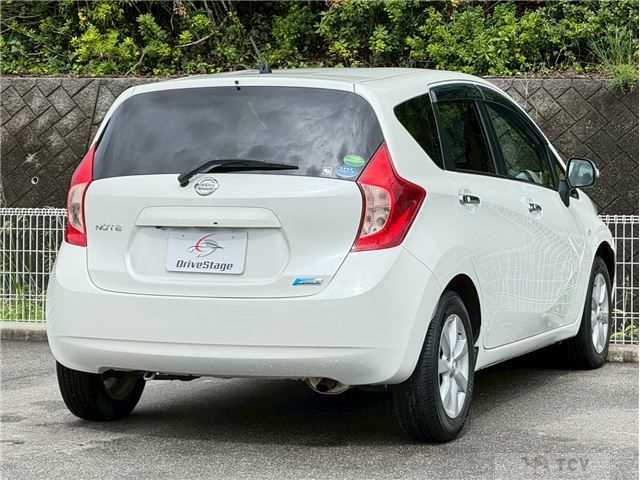 2012 Nissan Note