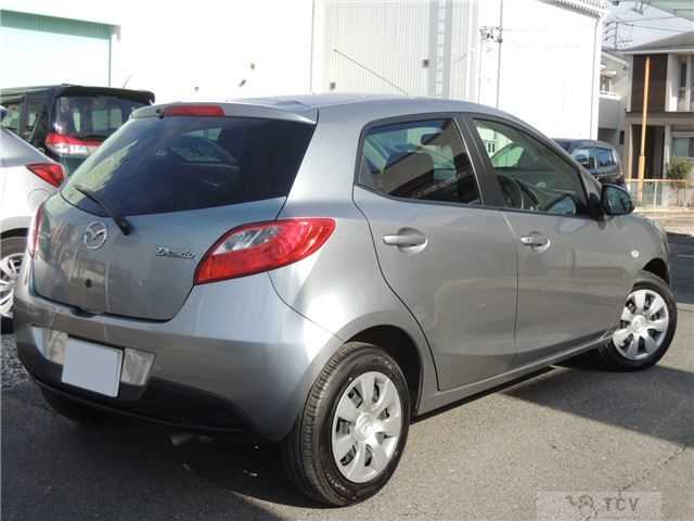 2013 Mazda Demio