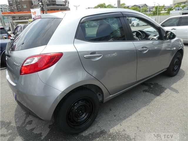 2010 Mazda Demio