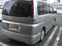 2009 Nissan Serena