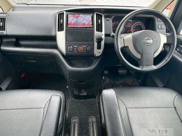 2009 Nissan Serena