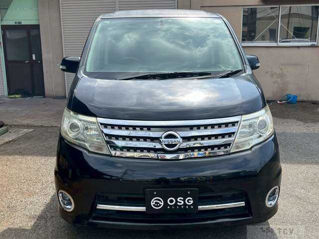 2008 Nissan Serena