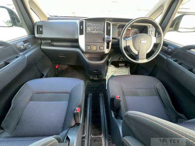 2010 Nissan Serena