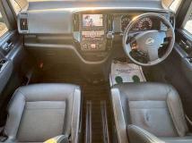 2010 Nissan Serena