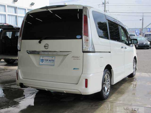 2012 Nissan Serena
