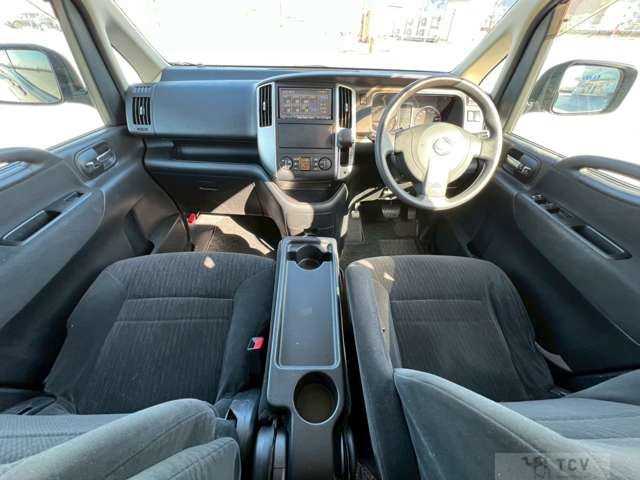 2010 Nissan Serena